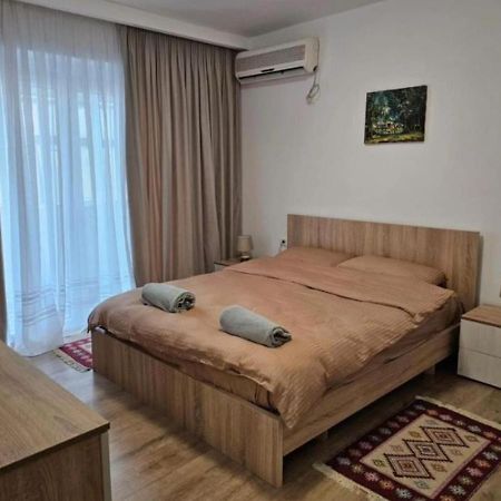 شقة Kalpazo Myslym Shyri تيرانا المظهر الخارجي الصورة